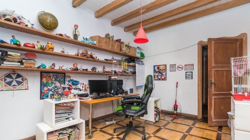 Casa Para Comprar com 3 quartos e 3 vagas no Rio Branco