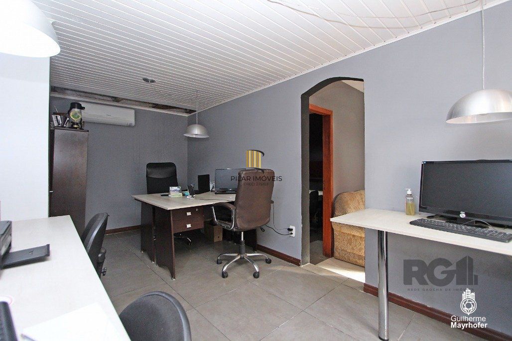 Casa de 250m² Para comprar no Bairro Mont Serrat  Por R$1.125.000,00