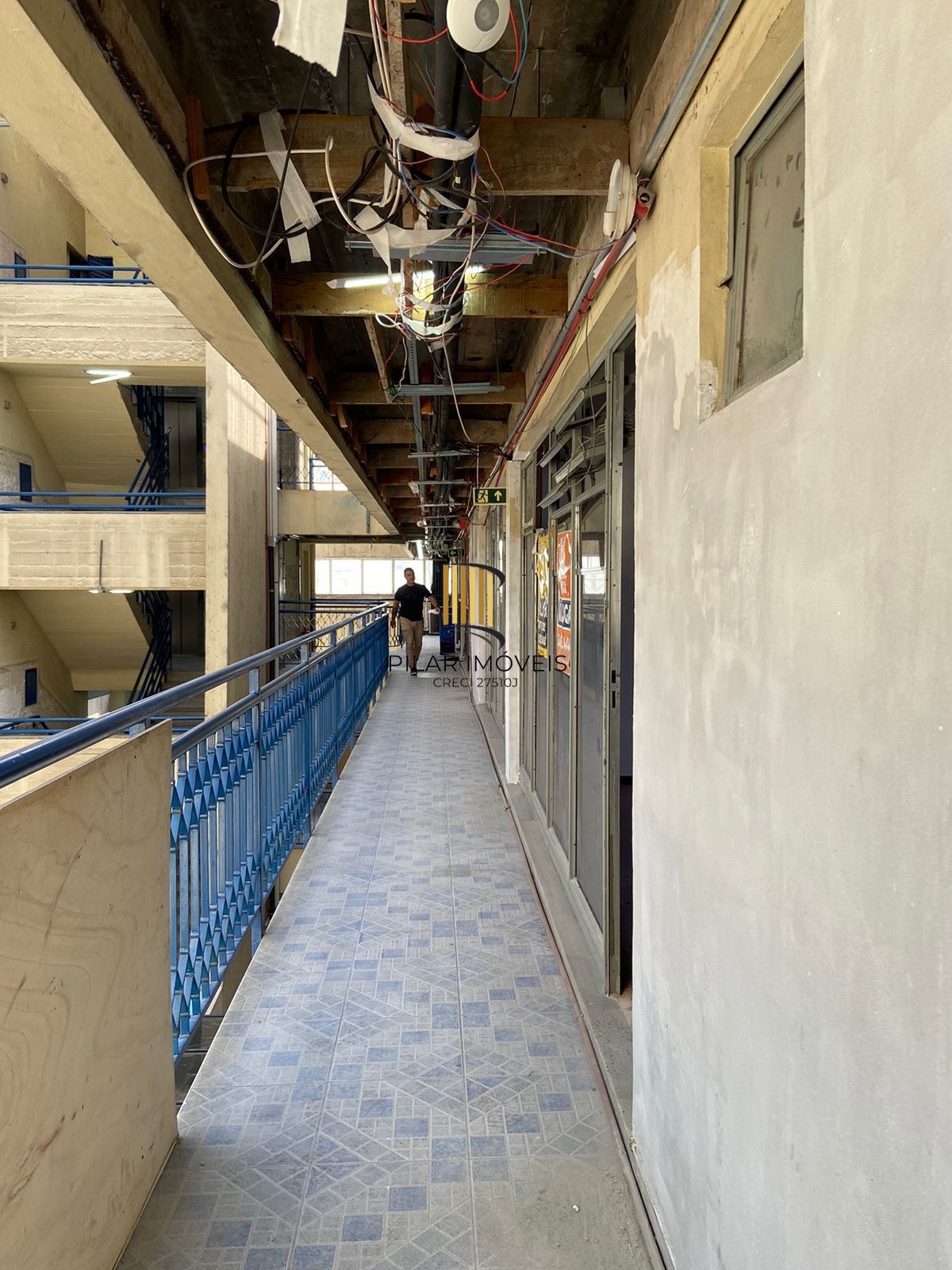 Cond. Centro Comercial Canoas Vende 2 salas , 124m², 62m² cada uma, 2 banheiros