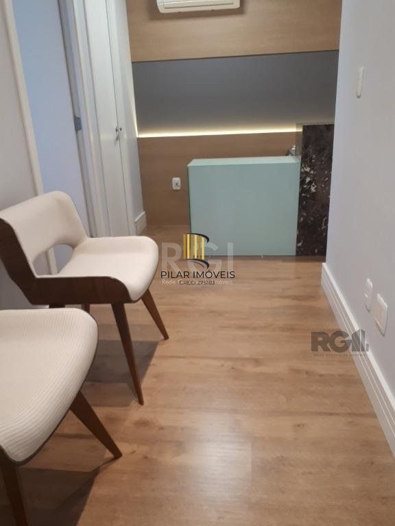 Ótima sala finamente mobiliada para Comprar no bairro Petrópolis - Porto Alegre