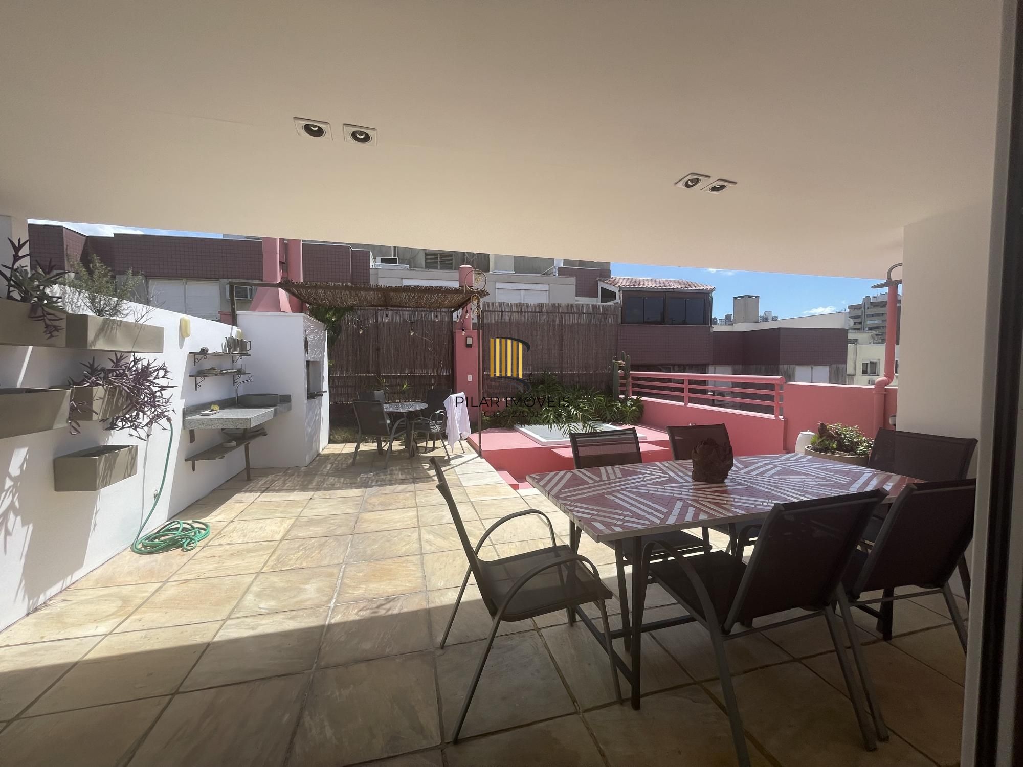 Cobertura Mobiliada á venda na Amélia Telles