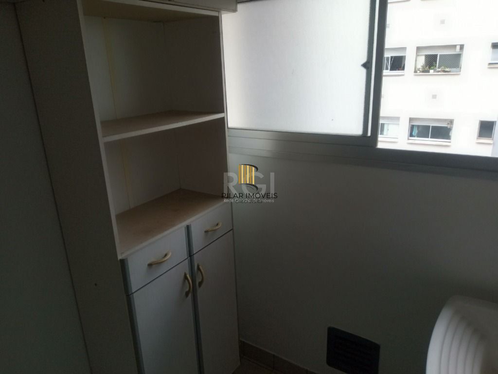 Apartamento com 2 dormitórios para comprar,  50 m² - Sarandi - Porto Alegre/RS