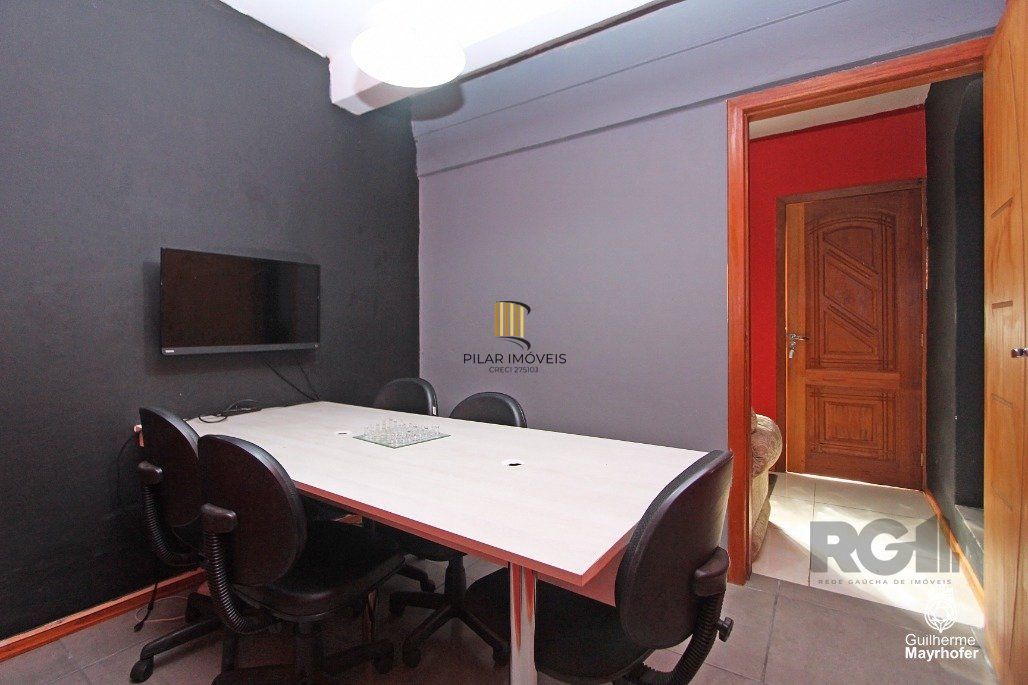 Casa de 250m² Para comprar no Bairro Mont Serrat  Por R$1.125.000,00