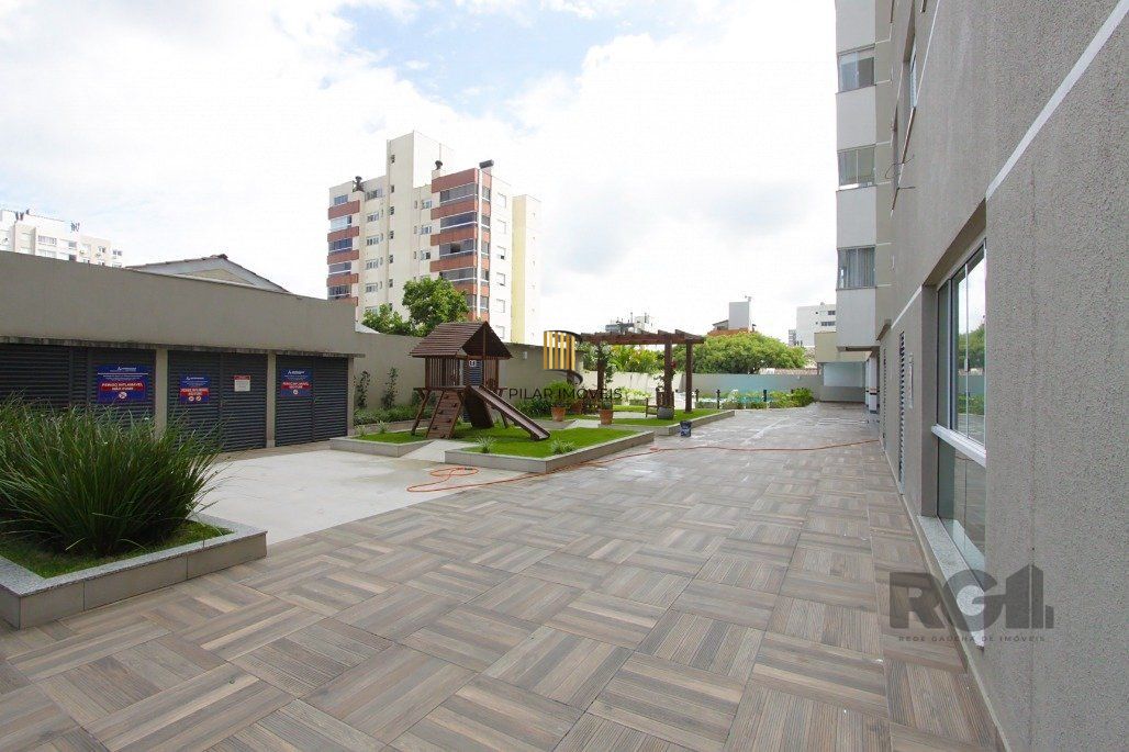 Apartamento Para Comprar no bairro Jardim Botânico com 2 quartos (1 suíte)