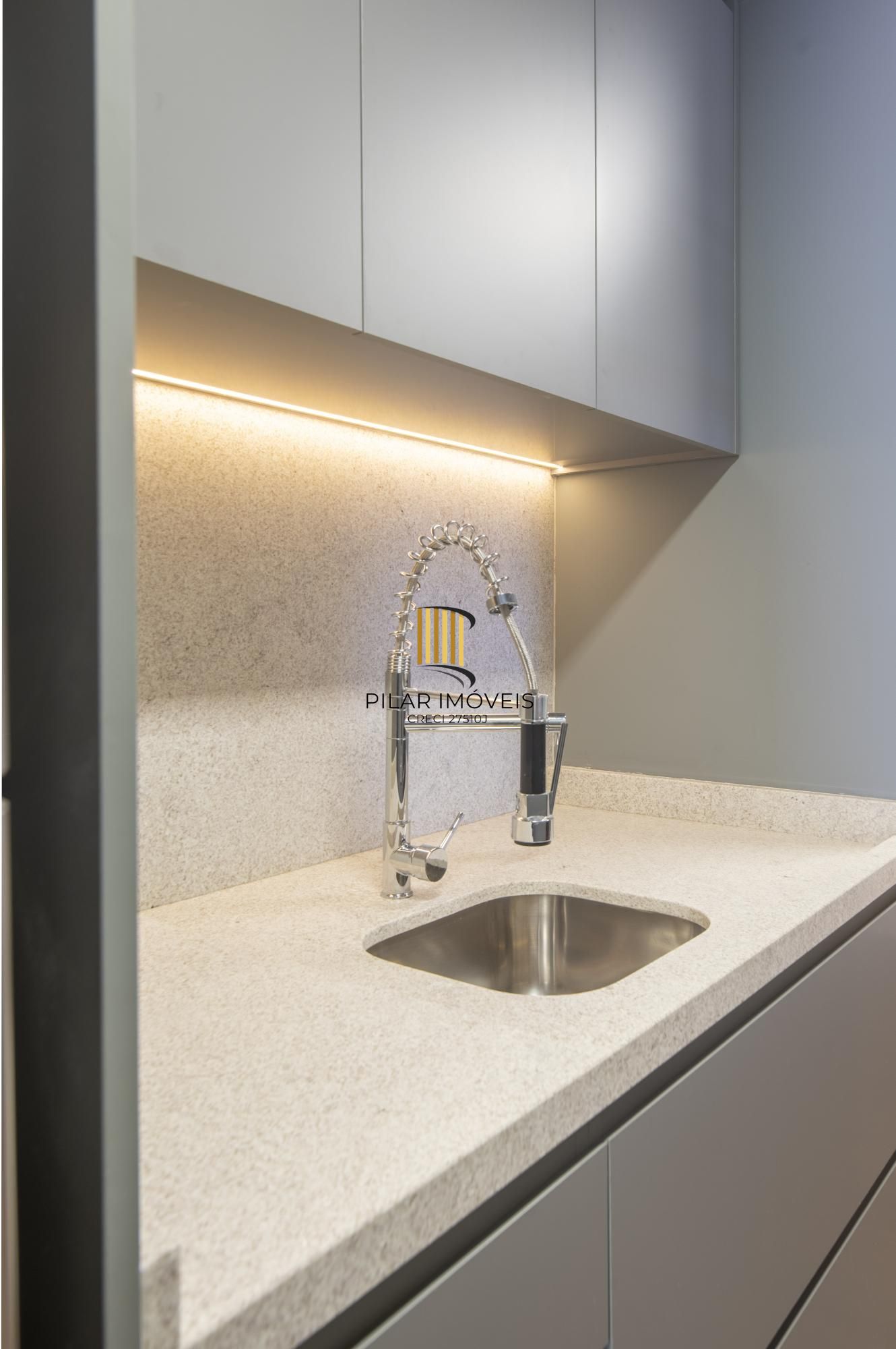 Apartamento com 67m², 2 quartos, 1 suíte, 1 vaga, no bairro Petrópolis em Porto Alegre