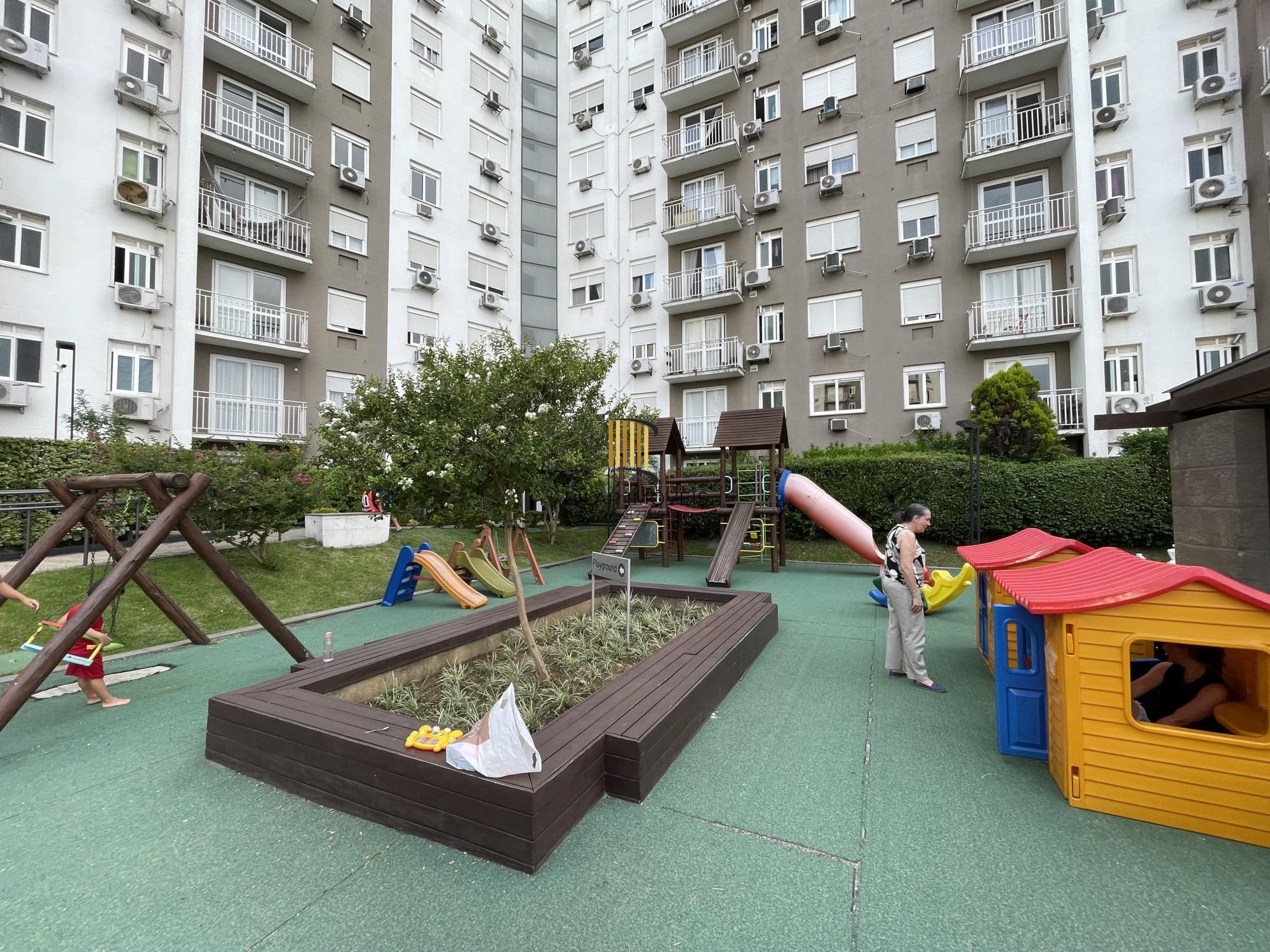 Apartamento 3 dormitórios no bairro Jardim Itu Sabará