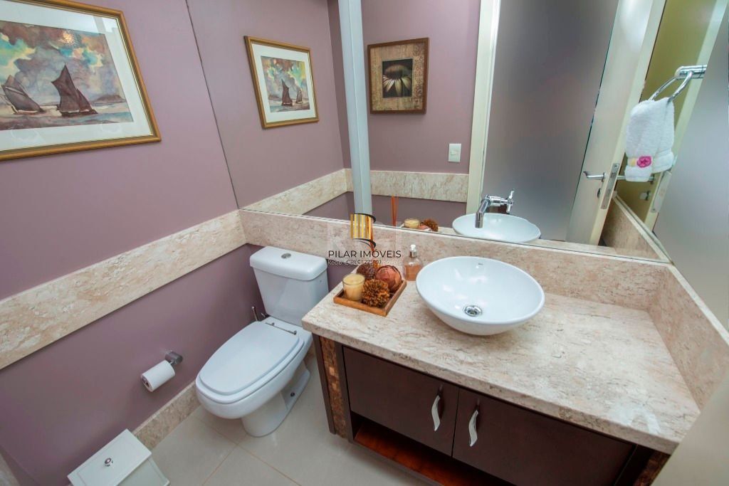 Casa para comprar Com 4 dormitórios , 431 m²- Três Figueiras - Porto Alegre/RS