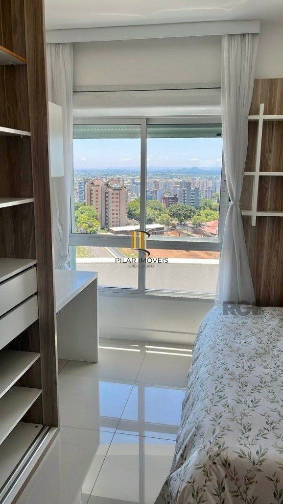 Lindo apartamento para Comprar com 2 dormitórios , mobiliado, no Bairro Três Figueiras