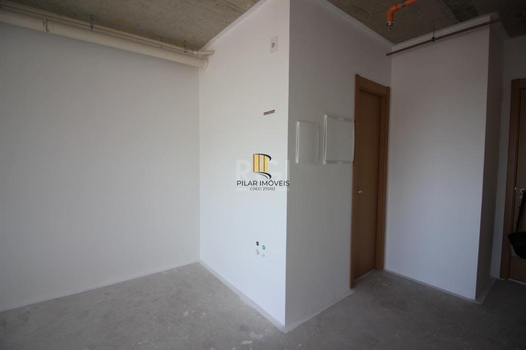 Sala Para Comprar , 32 m² por R$ 420.000,00- Passo d'Areia - Porto Alegre/RS
