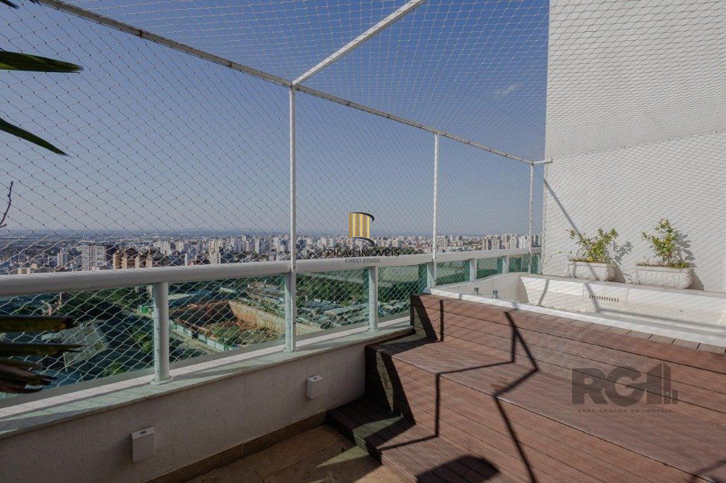 Linda Cobertura para comprar  com 3 dormitorios no Parigi Residence Service