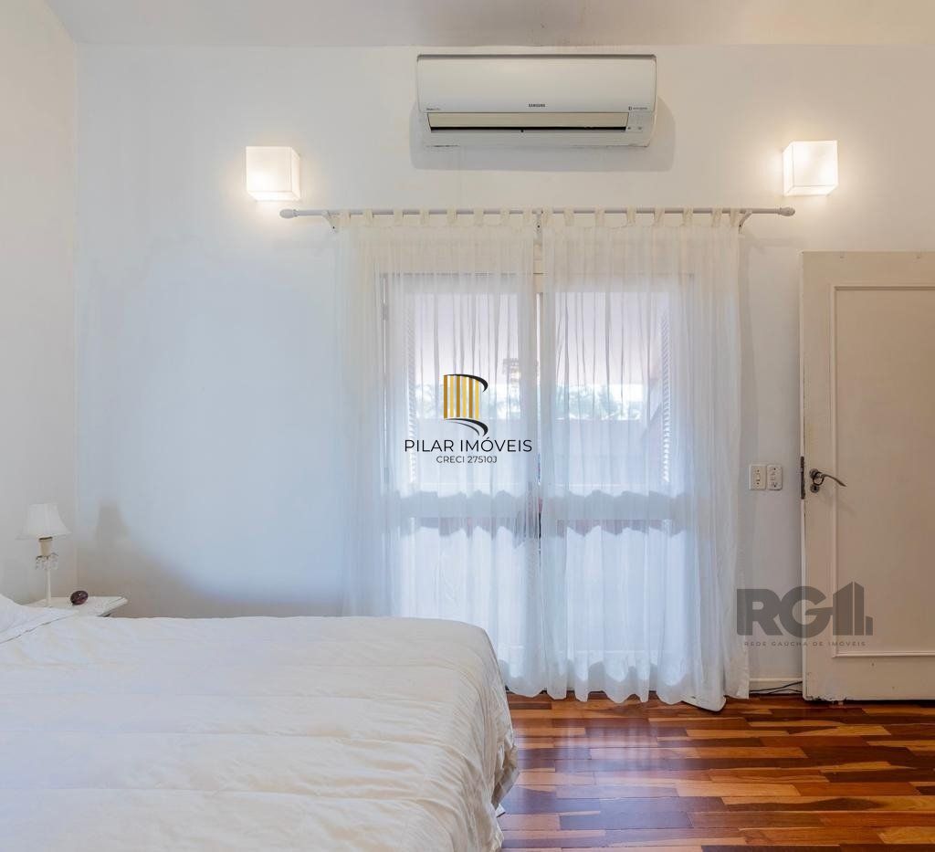 Casa Para comprar com 5 Dormitórios na Chácara das Pedras