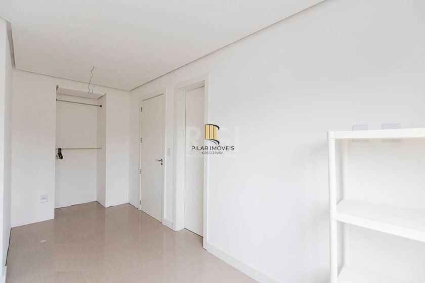 Apartamento com 2 dormitórios à venda,vaga dupla, 69 m² por R$ 450.000,00 - Partenon - Porto Alegre/RS