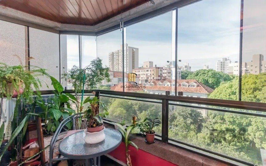 Apartamento 3 dorms e 1 vaga à venda Rua Lucas de Oliveira, Petrópolis - Porto Alegre