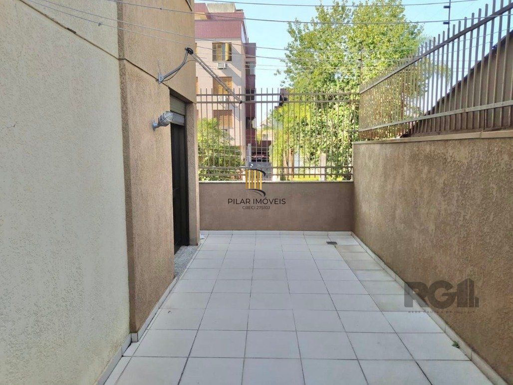 Apartamento garden para comprar com 156 m² privativos, 3 dormitórios, no Bairro Jardim Lindoia
