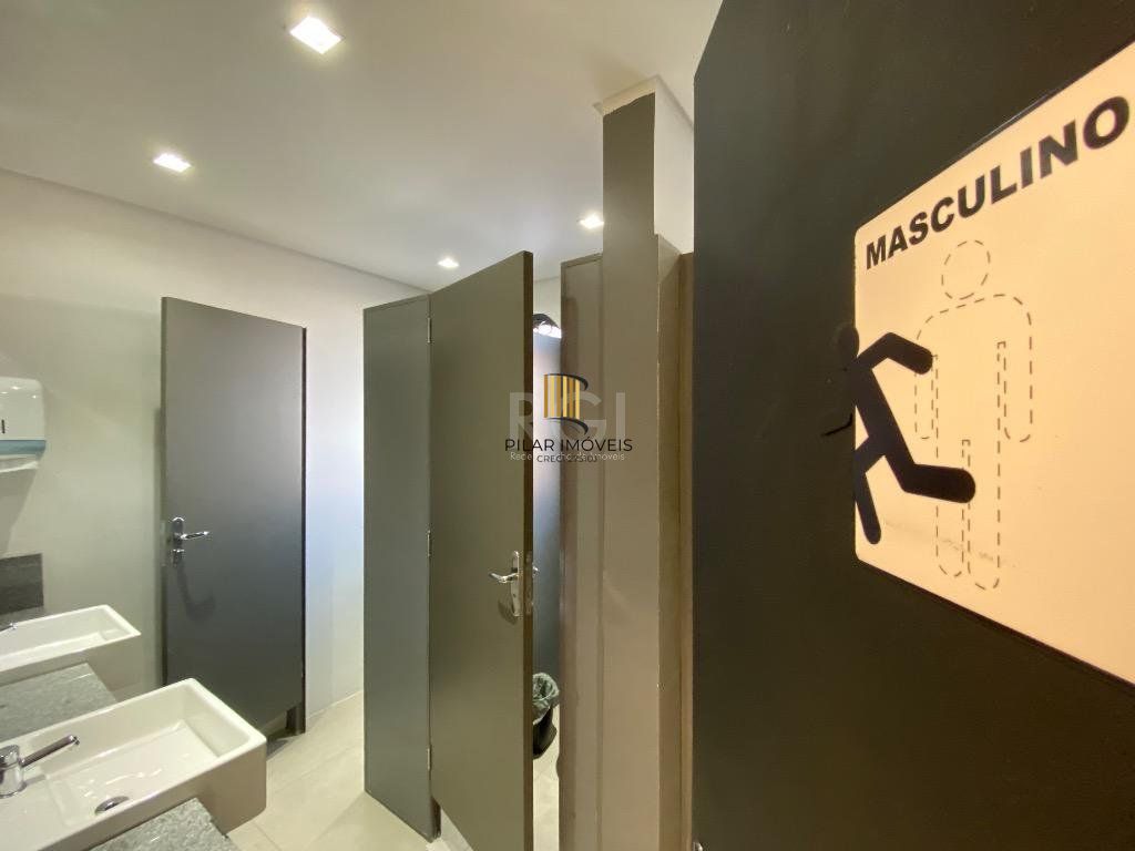Excelente Casa Comercial Reformada Para comprar  - Partenon - Porto Alegre/RS