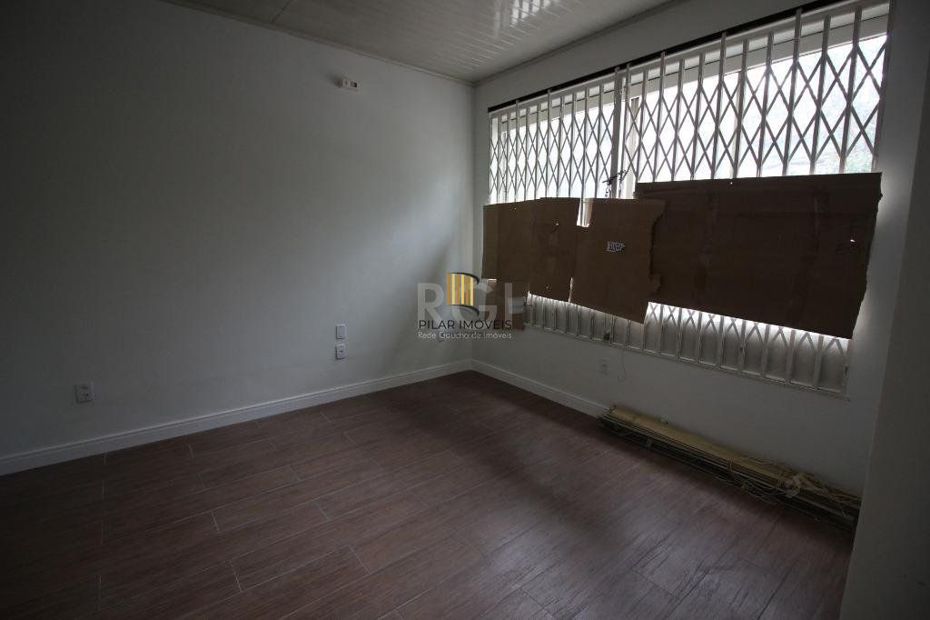 Casa com 3 Dormitórios Para comprar  250 m² - Petrópolis - Porto Alegre/R