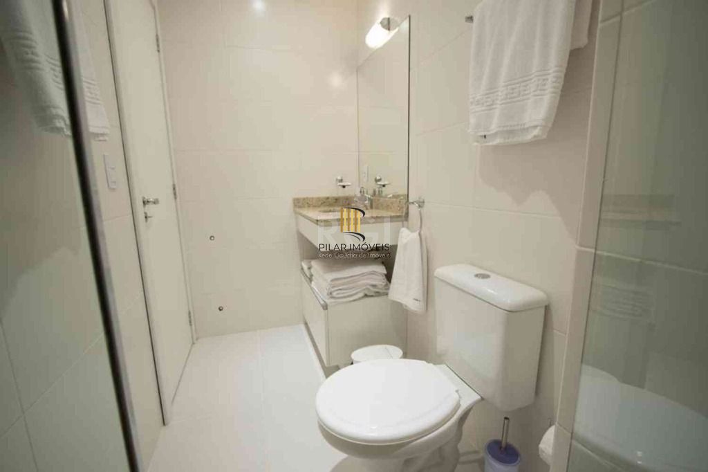 Apartamento com 1 dormitório para alugar, 52 m² por R$ 2.600,00