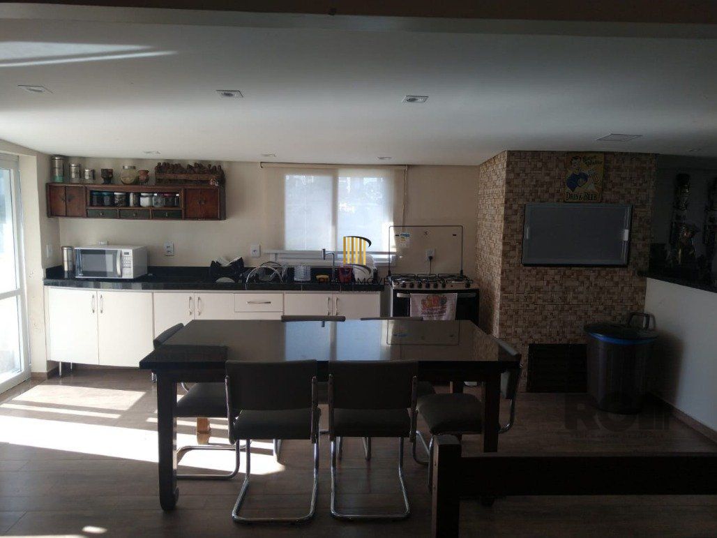 COBERTURA ÚNICA NO BAIRRO JARDIM BOTÂNICO COM 350M² 4 SUÍTES, 2 VAGAS DE GARAGEM