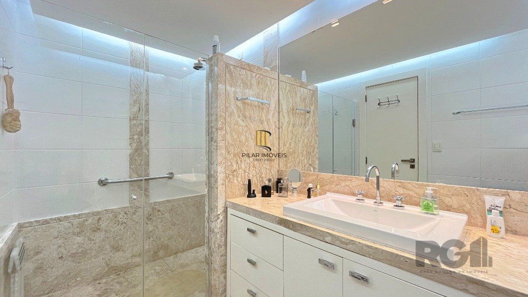 Apartamento a venda no bairro Assunção com 3 dormitórios sendo 1 suíte.
