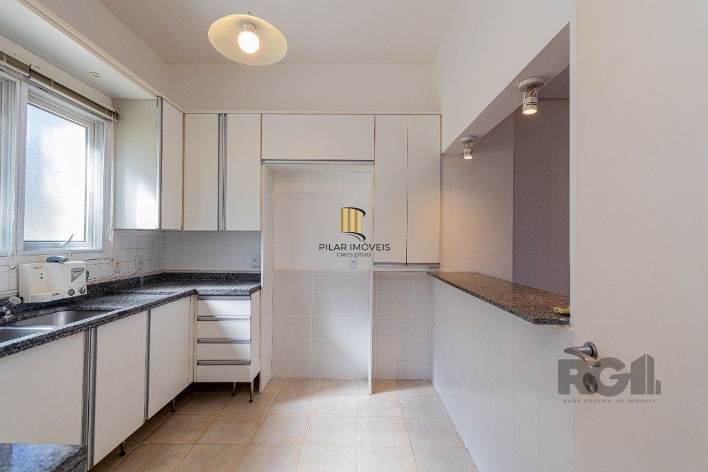 Casa para Comprar no Condomínio Pier 39, bairro Pedra Redonda