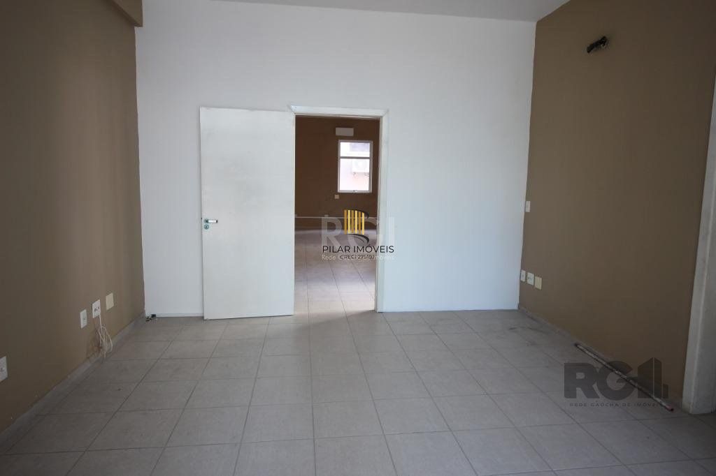 Ótimo Prédio Para comprar no Bairro Independência na Avenida Mostardeiro próximo ao Parcão