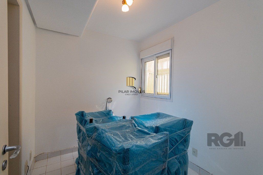 Casa para Comprar no Condomínio Pier 39, bairro Pedra Redonda