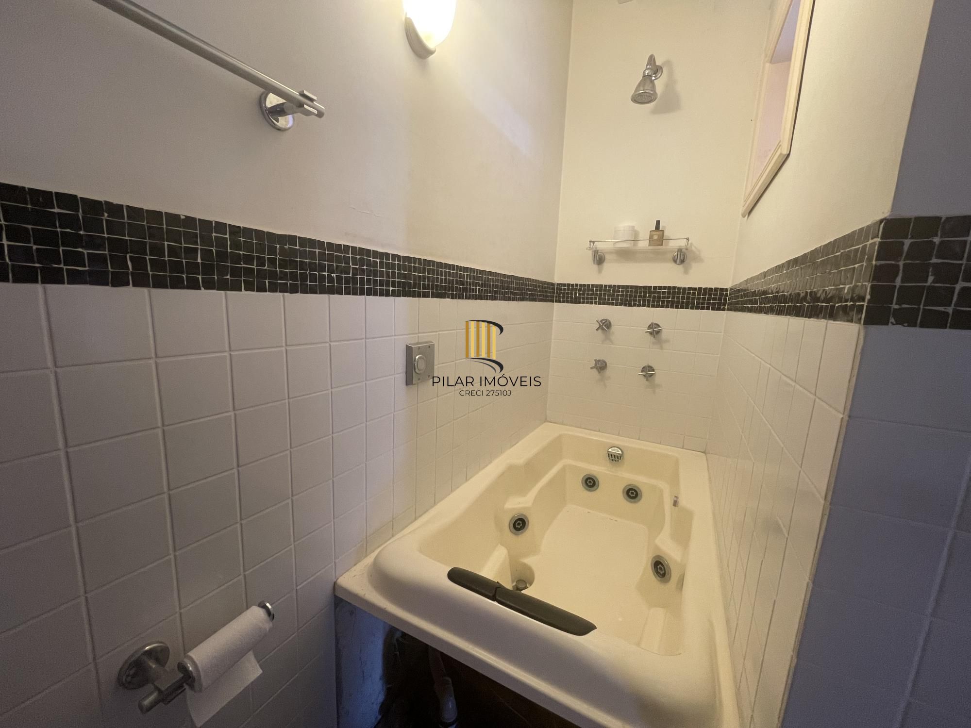 Cobertura Mobiliada á venda na Amélia Telles