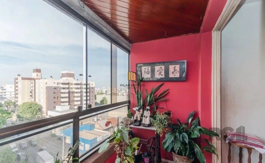 Apartamento 3 dorms e 1 vaga à venda Rua Lucas de Oliveira, Petrópolis - Porto Alegre - Pilar Imóveis