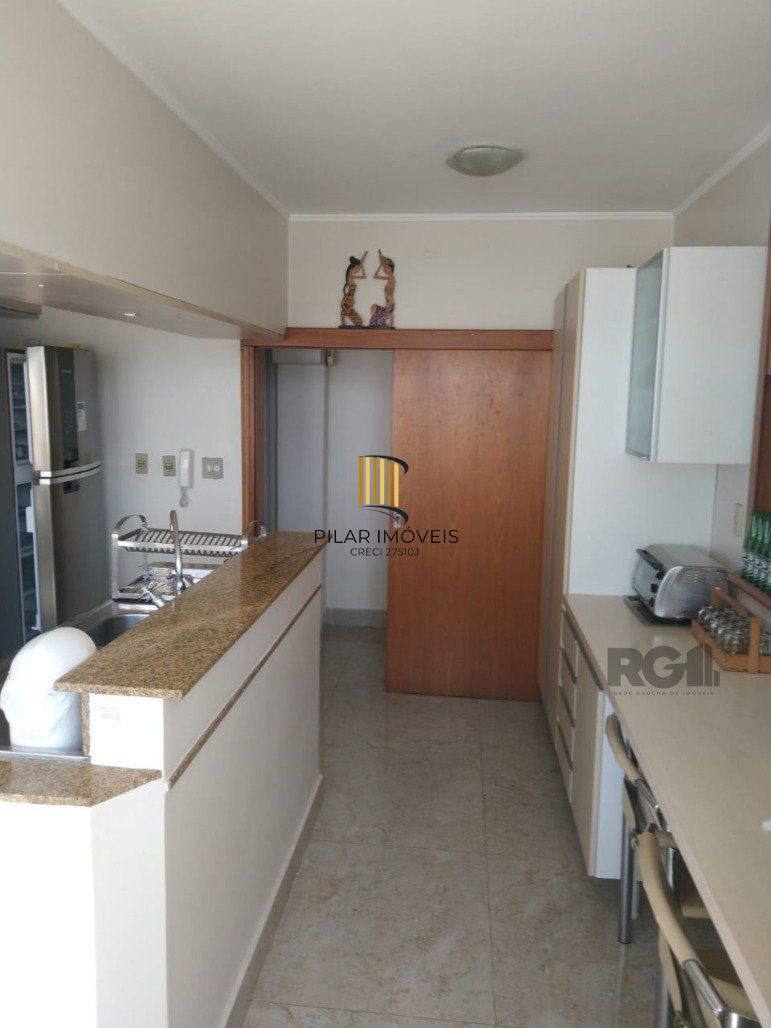 COBERTURA ÚNICA NO BAIRRO JARDIM BOTÂNICO COM 350M² 4 SUÍTES, 2 VAGAS DE GARAGEM