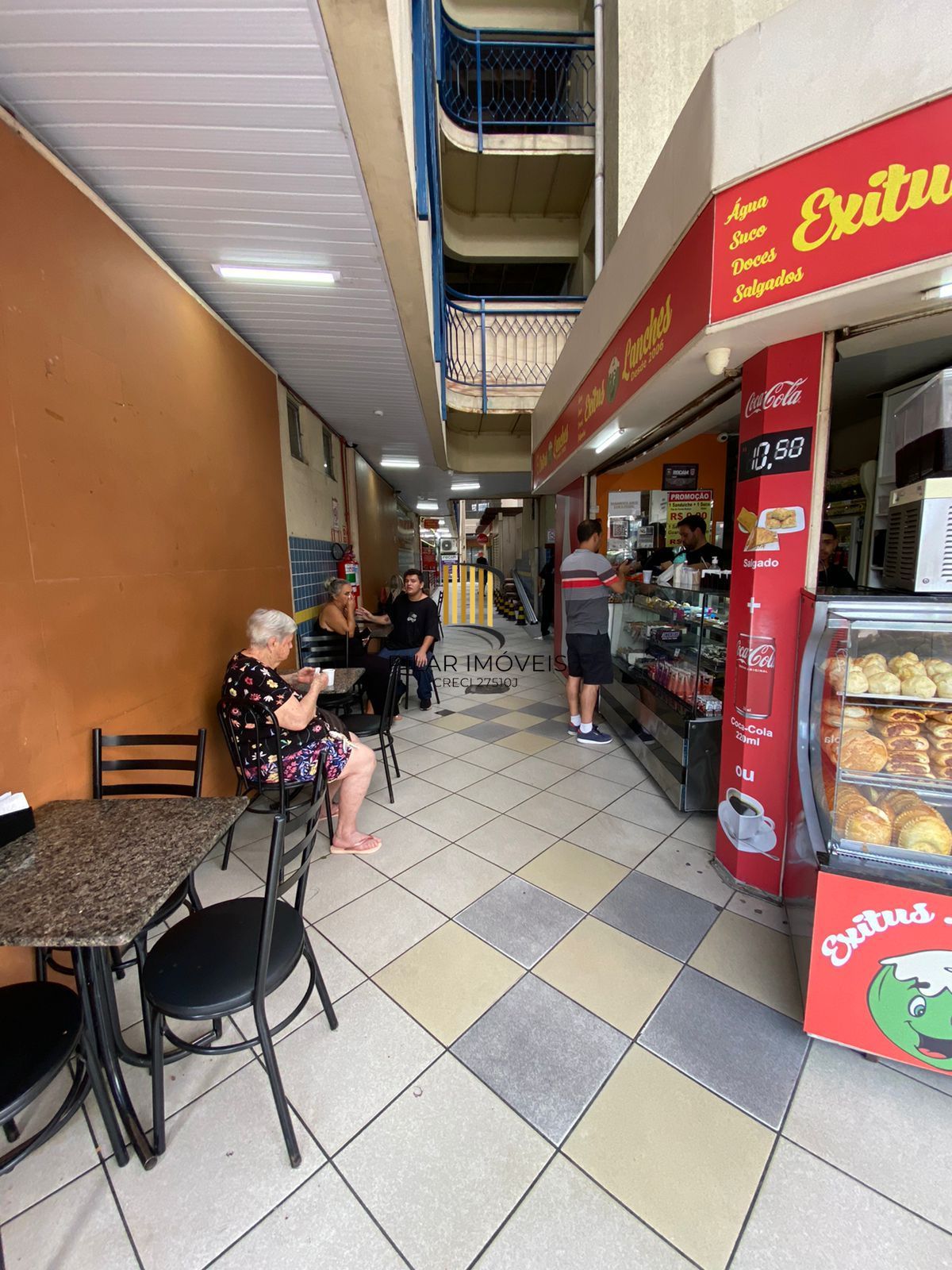 Cond. Centro Comercial Canoas Vende 2 salas , 124m², 62m² cada uma, 2 banheiros