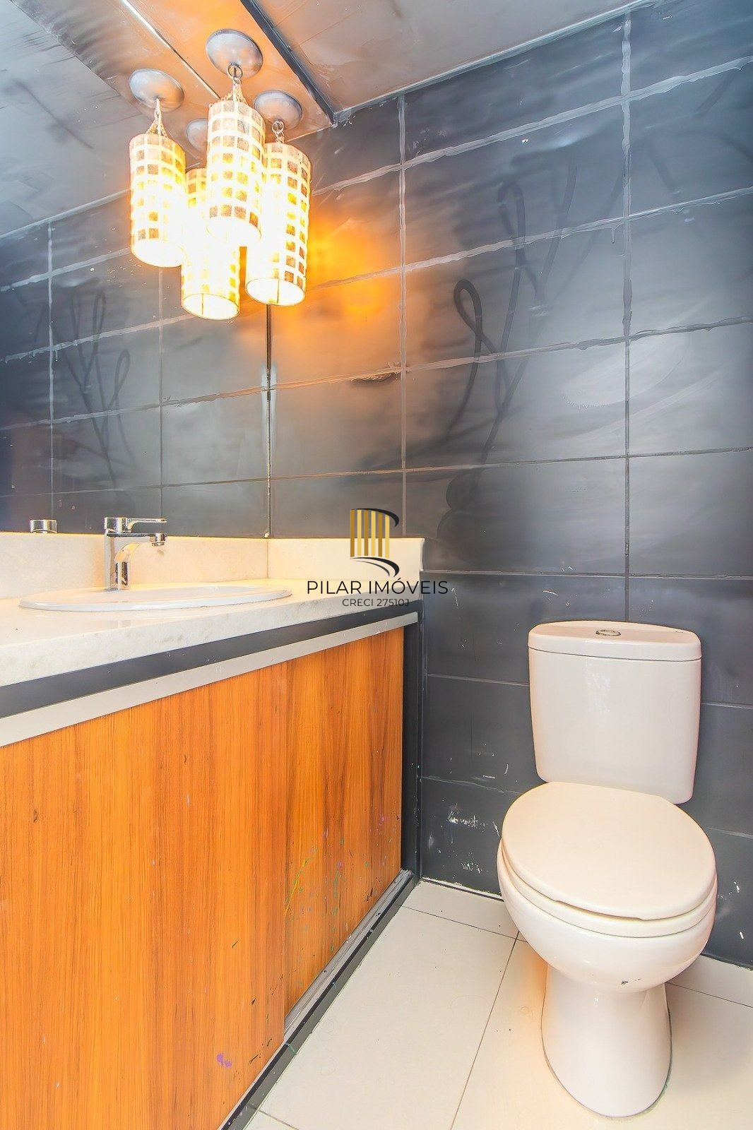 Apartamento 1 dormitório (reversível para 2) | Suíte | Semi Mobiliado