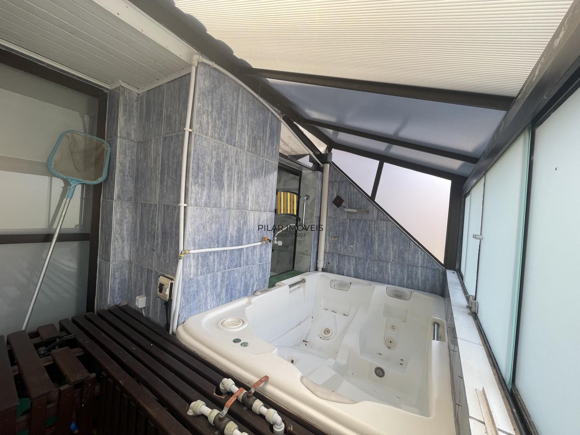 Cobertura Exclusiva com Terraço e Jacuzzi