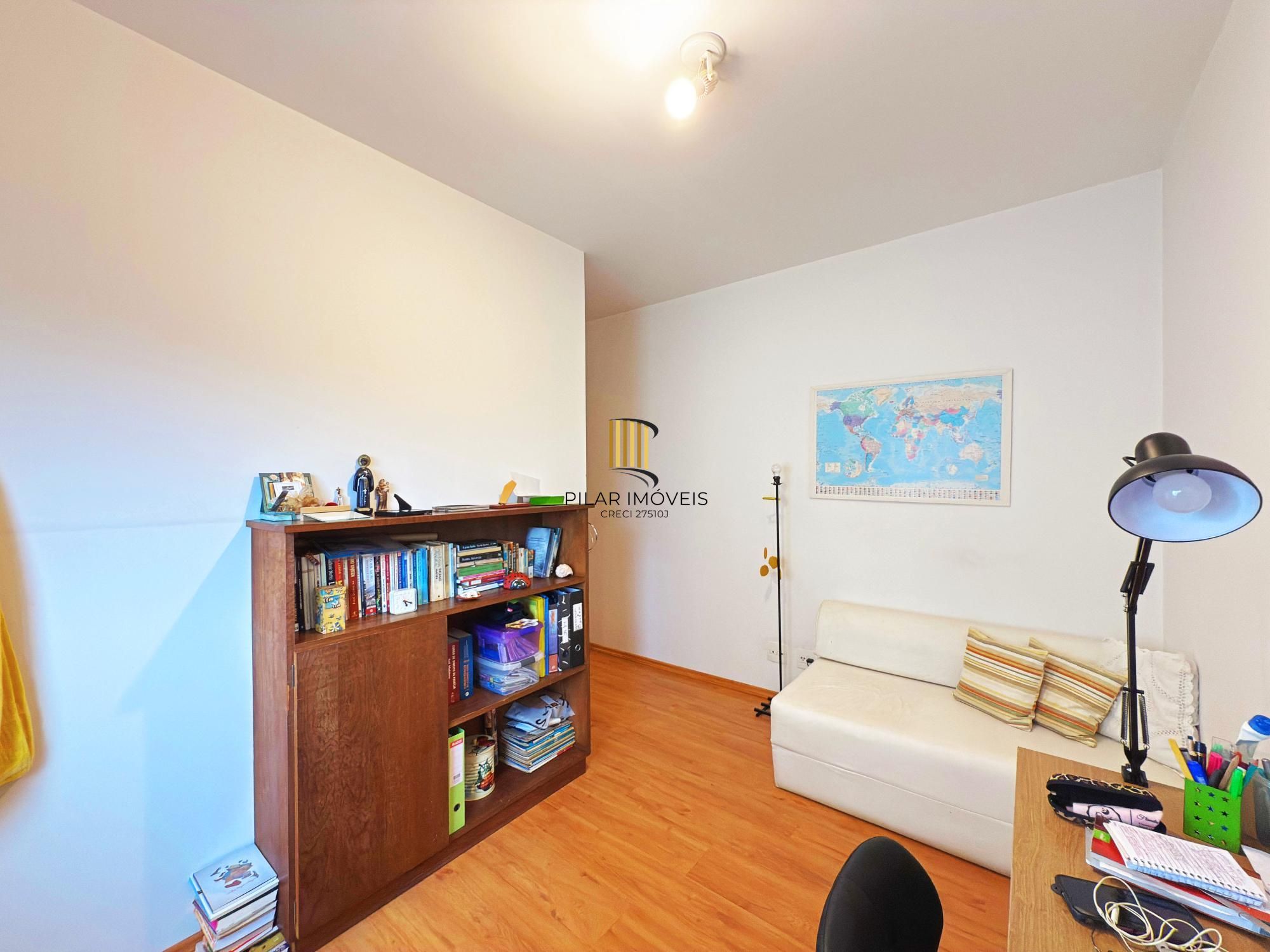 Apartamento 3 Dormitórios com Suíte, Churrasqueira e Excelente Vista Petrópolis