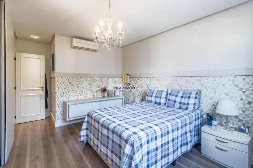 Casa em condomínio Alto Padrão 357m2