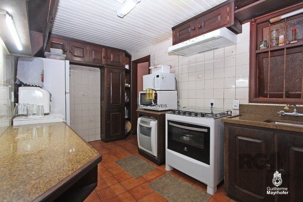 Casa de 250m² Para comprar no Bairro Mont Serrat  Por R$1.125.000,00
