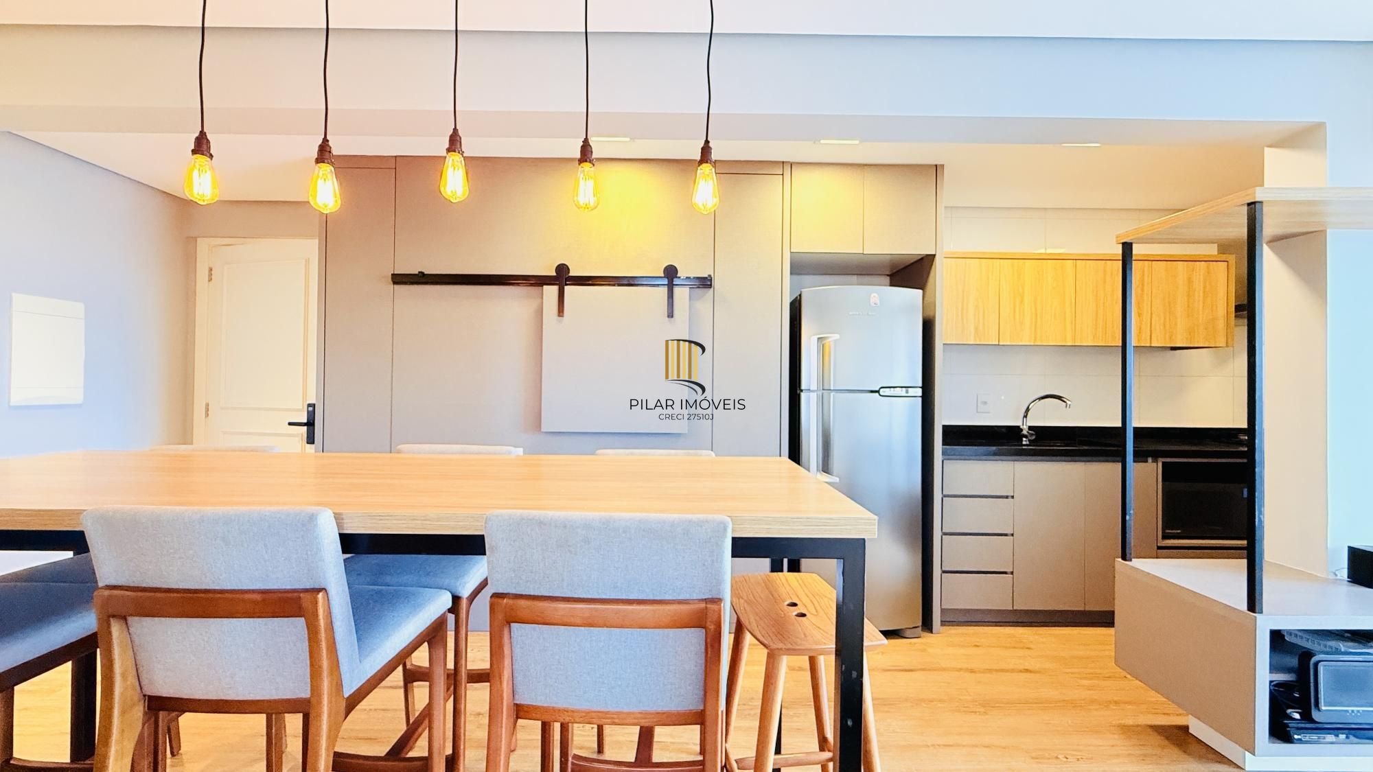 Apartamento para comprar com 2 dormitórios sendo 1 suíte