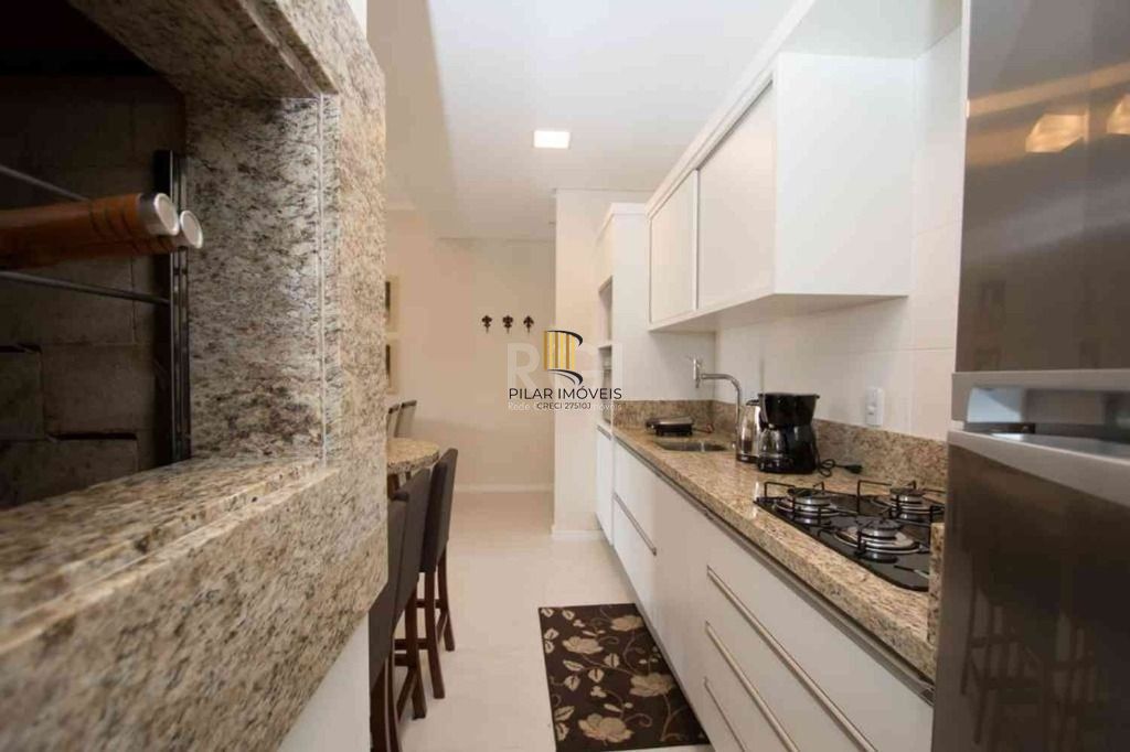 Apartamento com 1 dormitório para alugar, 52 m² por R$ 2.600,00