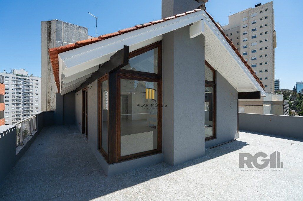 Cobertura a venda no bairro Auxiliadora com 4 dormitórios por: R$1.799.000,00.