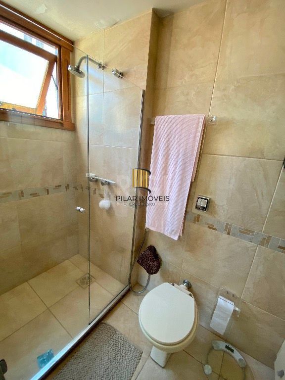 Apartamento Com 2 dormitórios Para comprar , 129 m² - Petrópolis - Porto Alegre