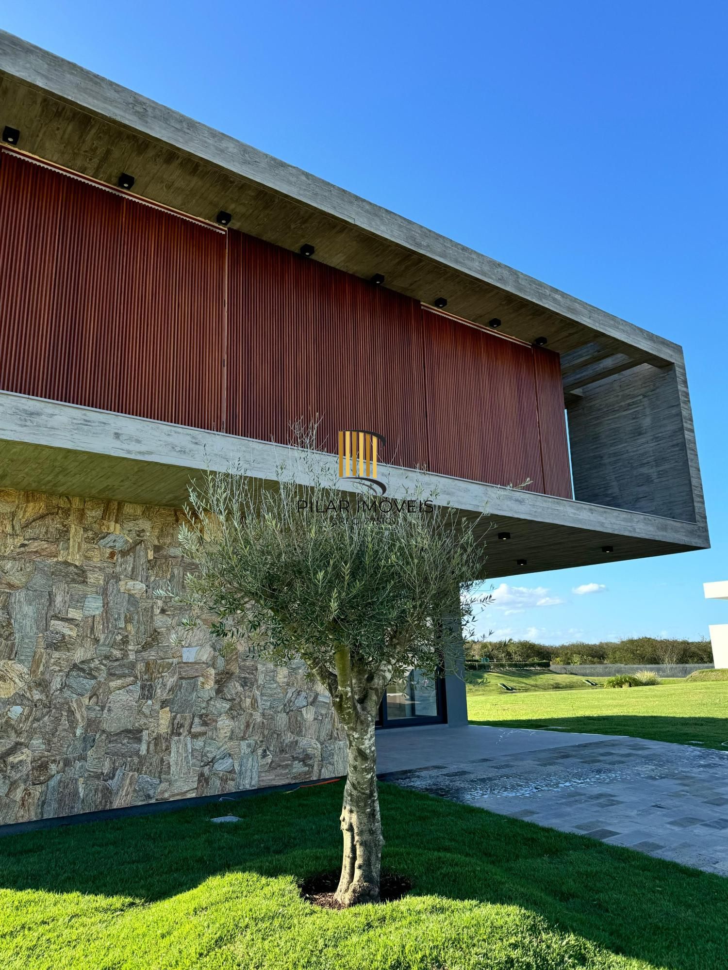 Casa Beira Lago, com área privativa 307,76M²/ por R$ 4.280.000 - Eldorado do Sul - RS
