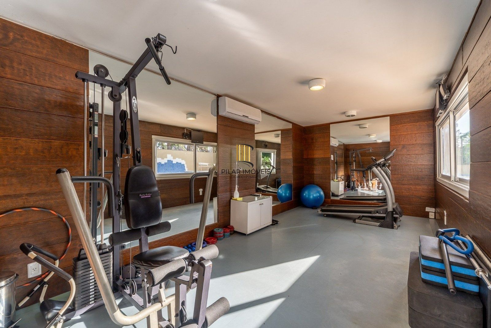Apartamento 4 dormitórios no bairro Bela Vista
