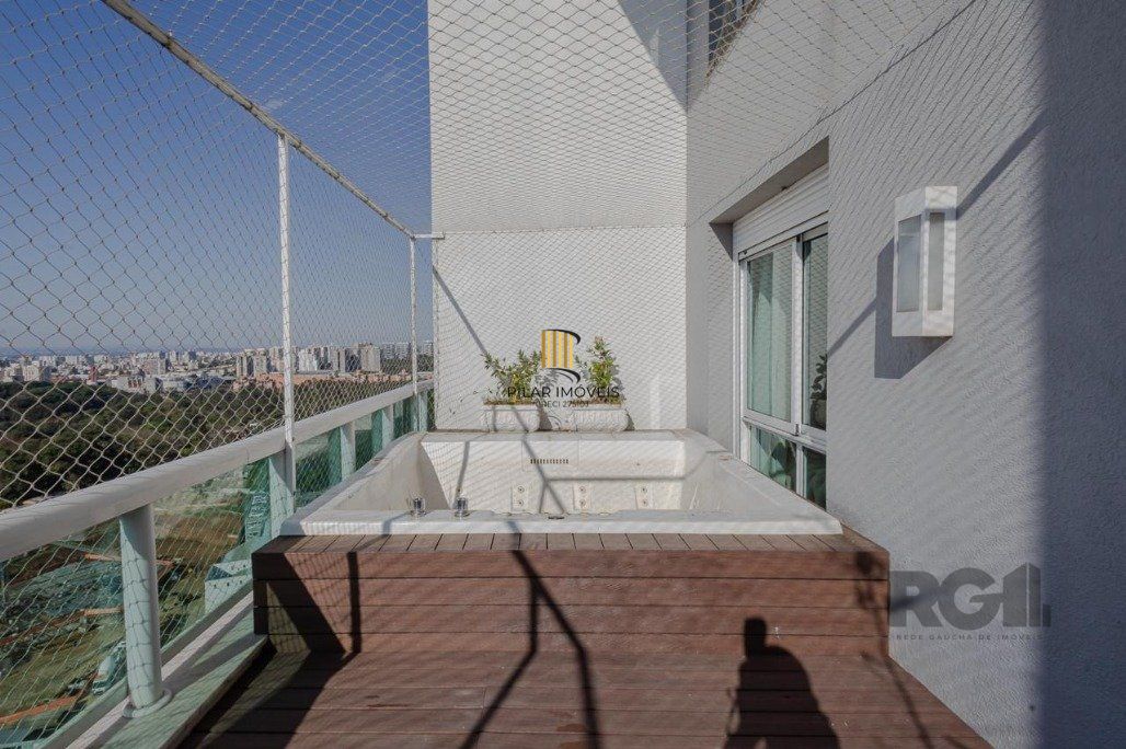 Linda Cobertura para comprar  com 3 dormitorios no Parigi Residence Service