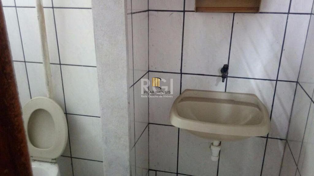 Pavilhão para comprar , 330 m² por R$ 880.000,00 Rubem Berta - Porto Alegre/RS
