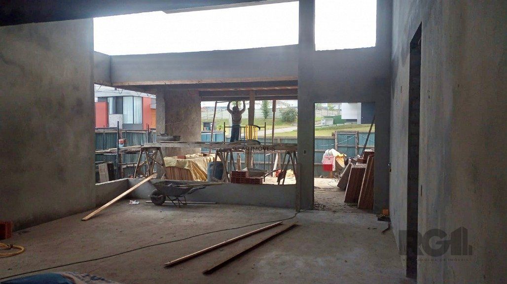 Casa com 3 dormitórios Para comprar Com  246 m² por R$ 1.800.000,00 - Centro - Torres/RS