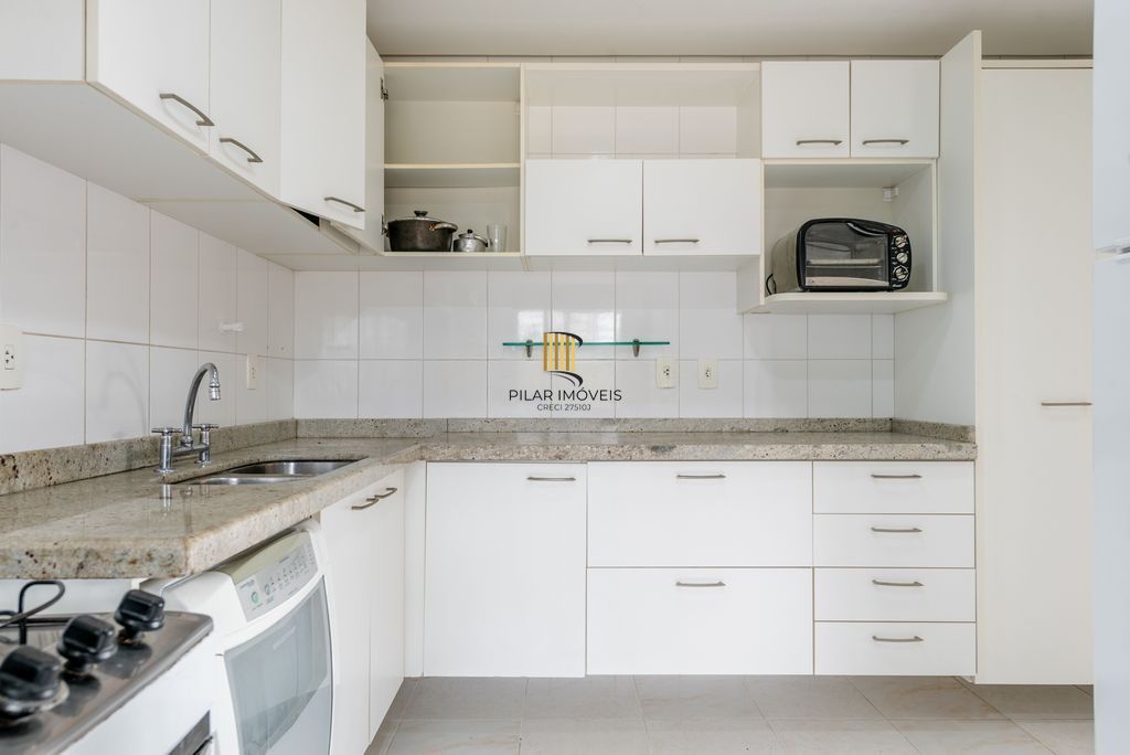 Apartamento espaçoso e confortável no bairro Mont Serrat