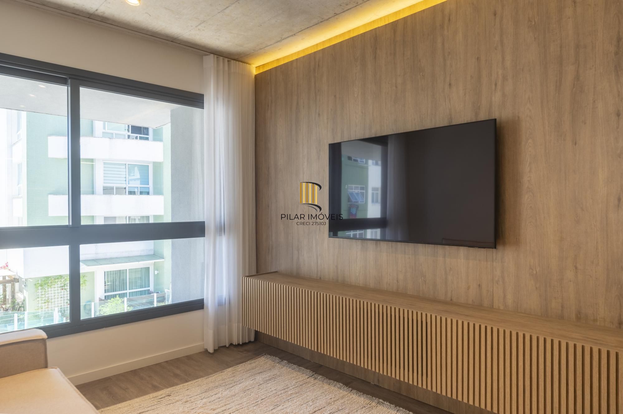 Apartamento com 67m², 2 quartos, 1 suíte, 1 vaga, no bairro Petrópolis em Porto Alegre