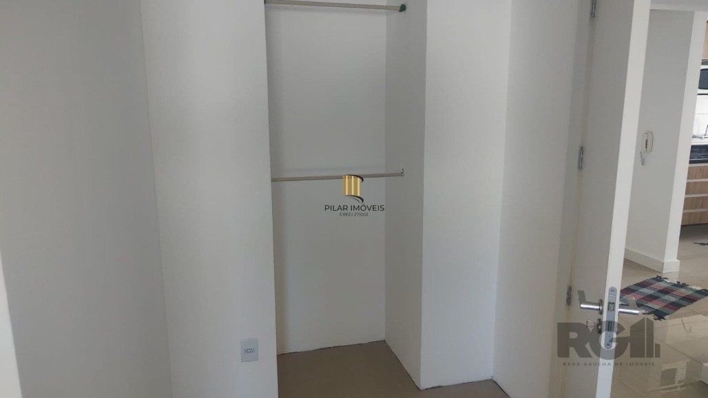 Apartamento com 2 dormitórios à venda,vaga dupla, 69 m² por R$ 450.000,00 - Partenon - Porto Alegre/RS