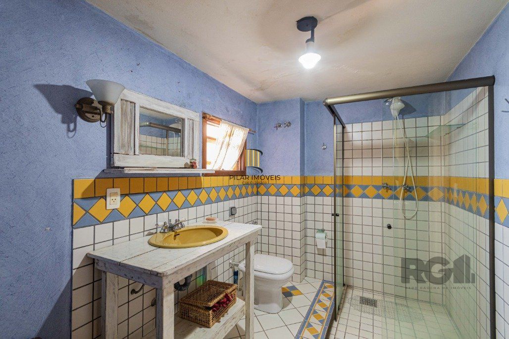Excelente casa para comprar em condominio arborizado 4 quartos