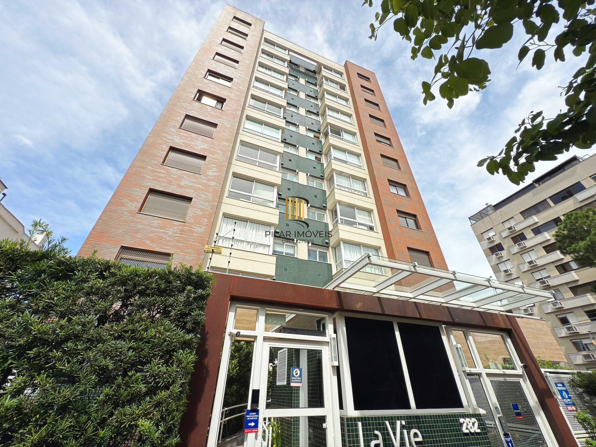 Lindo apartamento de 2 dormitórios e uma vaga de garagem