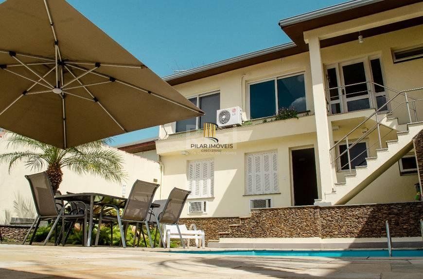 Casa com 5 dormitórios, 550 m² - para Comprar  -Vila Jardim - Porto Alegre/RS